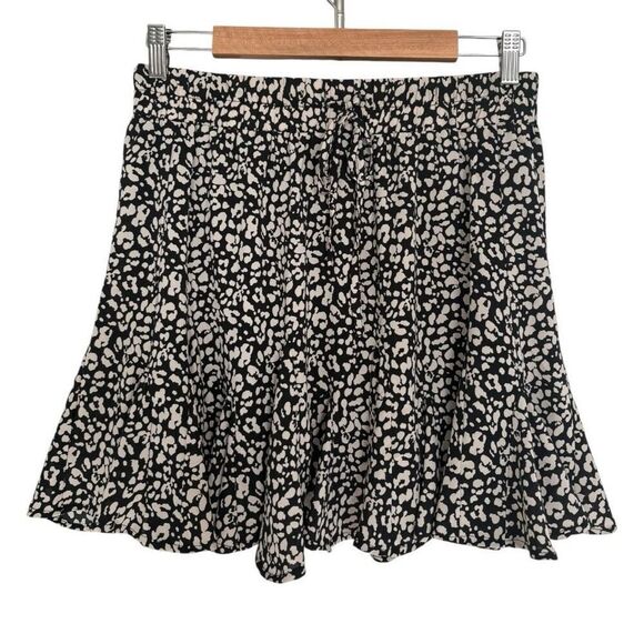 &merci Ruffle Tiered Mini Skirt Black & White Animal Print Medium Elastic Waist - Picture 1 of 5